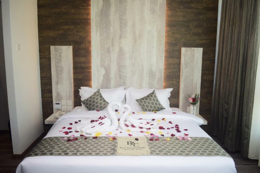 Rest And Comfort Boutique Hotel Kuala Terengganu Extérieur photo