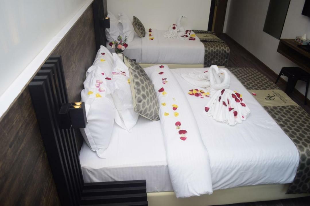 Rest And Comfort Boutique Hotel Kuala Terengganu Extérieur photo