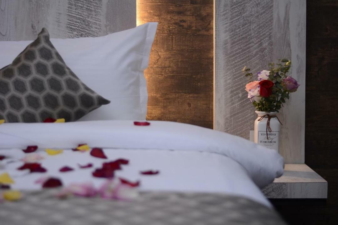 Rest And Comfort Boutique Hotel Kuala Terengganu Extérieur photo