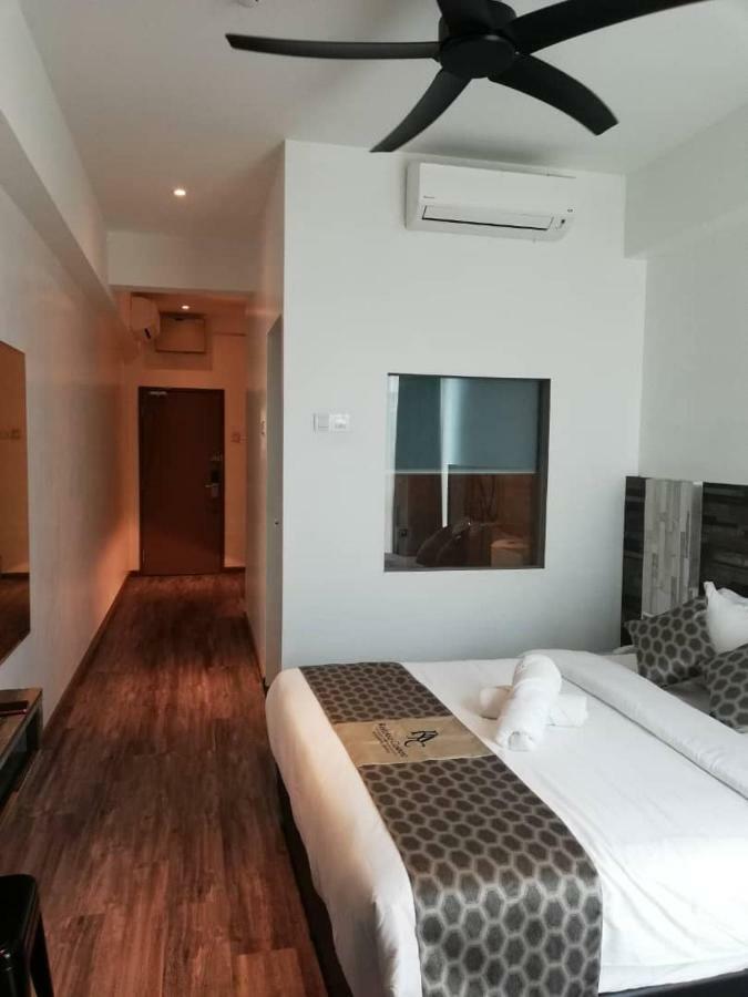Rest And Comfort Boutique Hotel Kuala Terengganu Extérieur photo